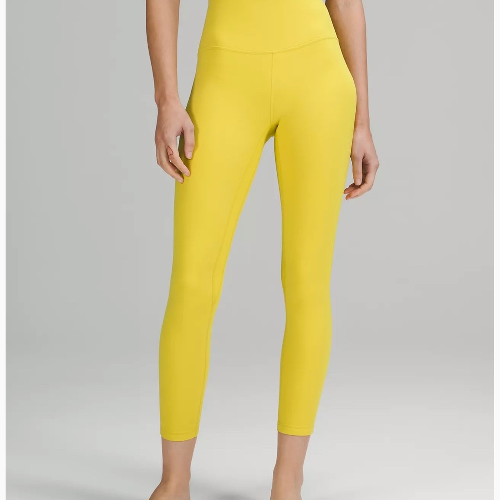 Size 4 Align legging in soleil 25”